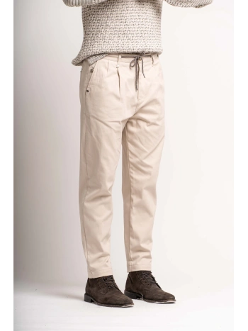 PANT. PENCE E COUL. RICAMI