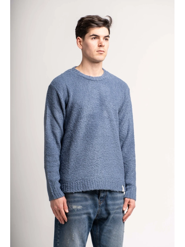 G. BOUCLE' NECK SWEATER