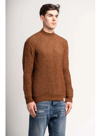 T-SHIRT WITH ENGLISH BICOLOR