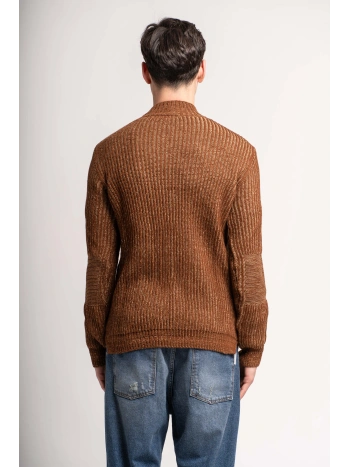 T-SHIRT WITH ENGLISH BICOLOR