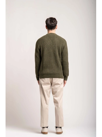 OVERSIZED V-NECK SWEATER