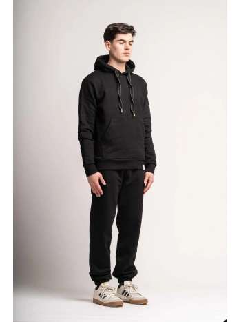 BASIC HOODIE SWEATSHIRT