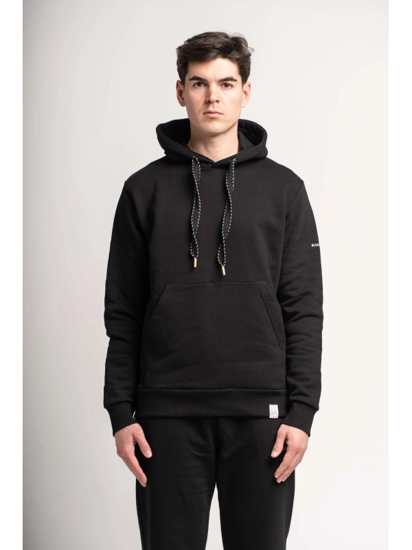 BASIC HOODIE SWEATSHIRT