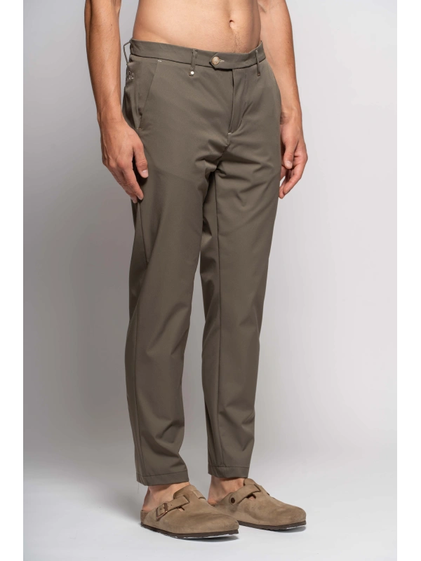 TECHNICAL FABRIC CHINO