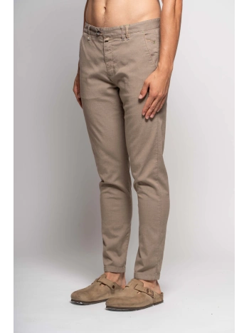 CHINOS ARMATURATO
