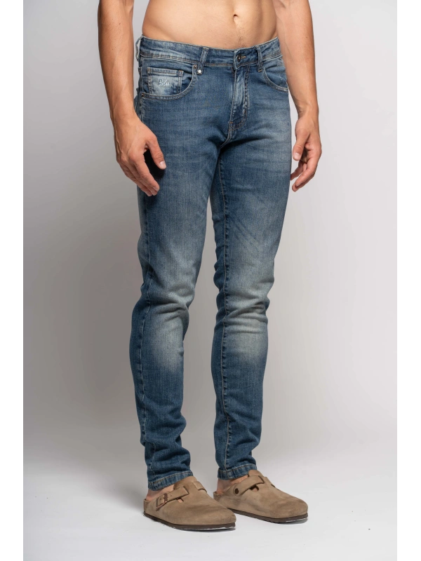 JEANS REGULAR LAV.MEDIO