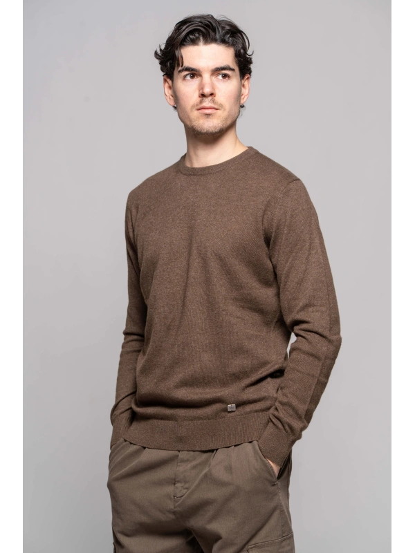 CASHMERE CREW NECK