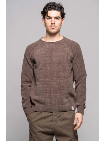 CHENILLE ROUND NECK SWEATER