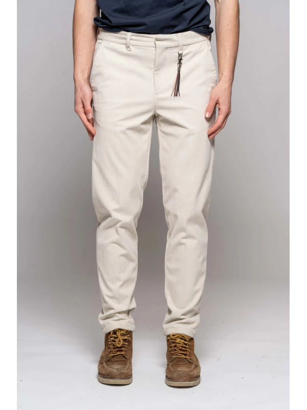 VELVET CHINO