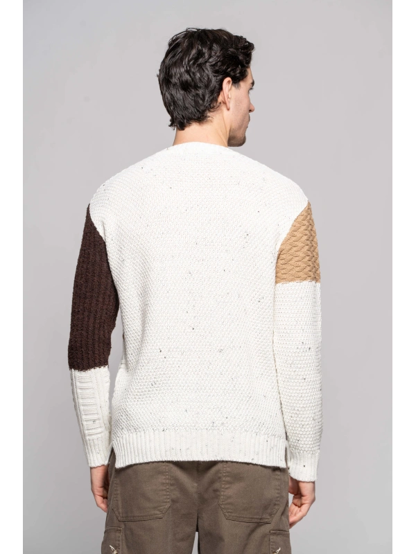 MAGLIA JAQUARD GEOM. BLU