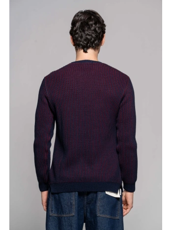 BICOLOR JAQUARD SWEATER.
