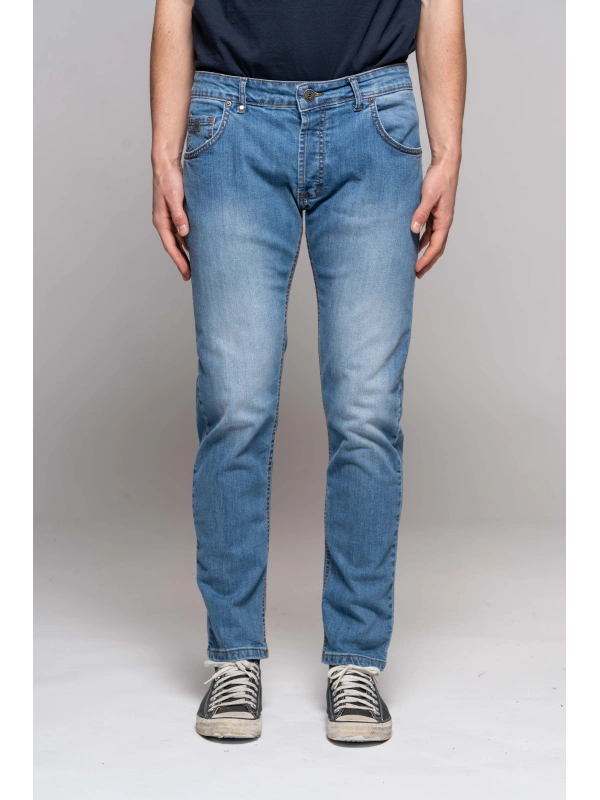 JEANS BASICO CHIARO
