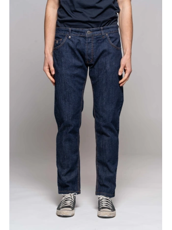 REGULAR NO-WASH JEANS